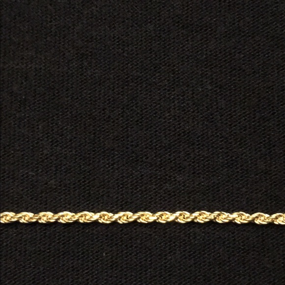 Gold Rope Chain 2mm And Jesus Piece - Picture 4 of 9